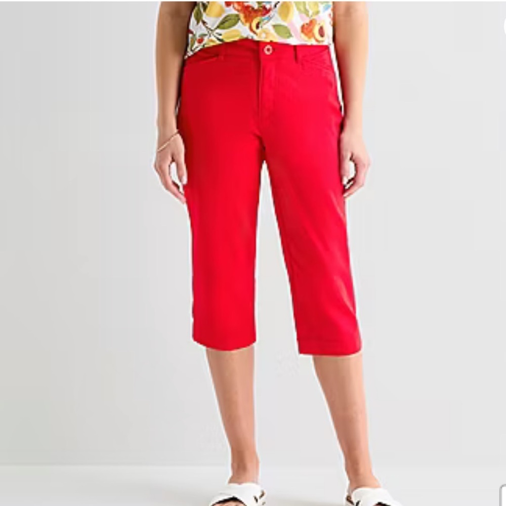 St John’s Bay Bright Red Capri Pants Sz 8P